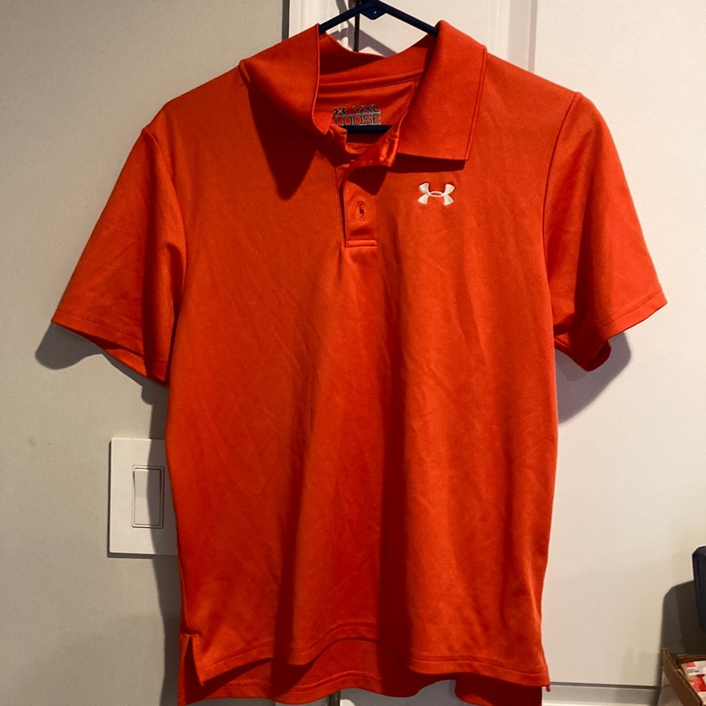 ❌SOLD on MERCARI❌ Under Armour Boys Shirt - Picture 1 of 6